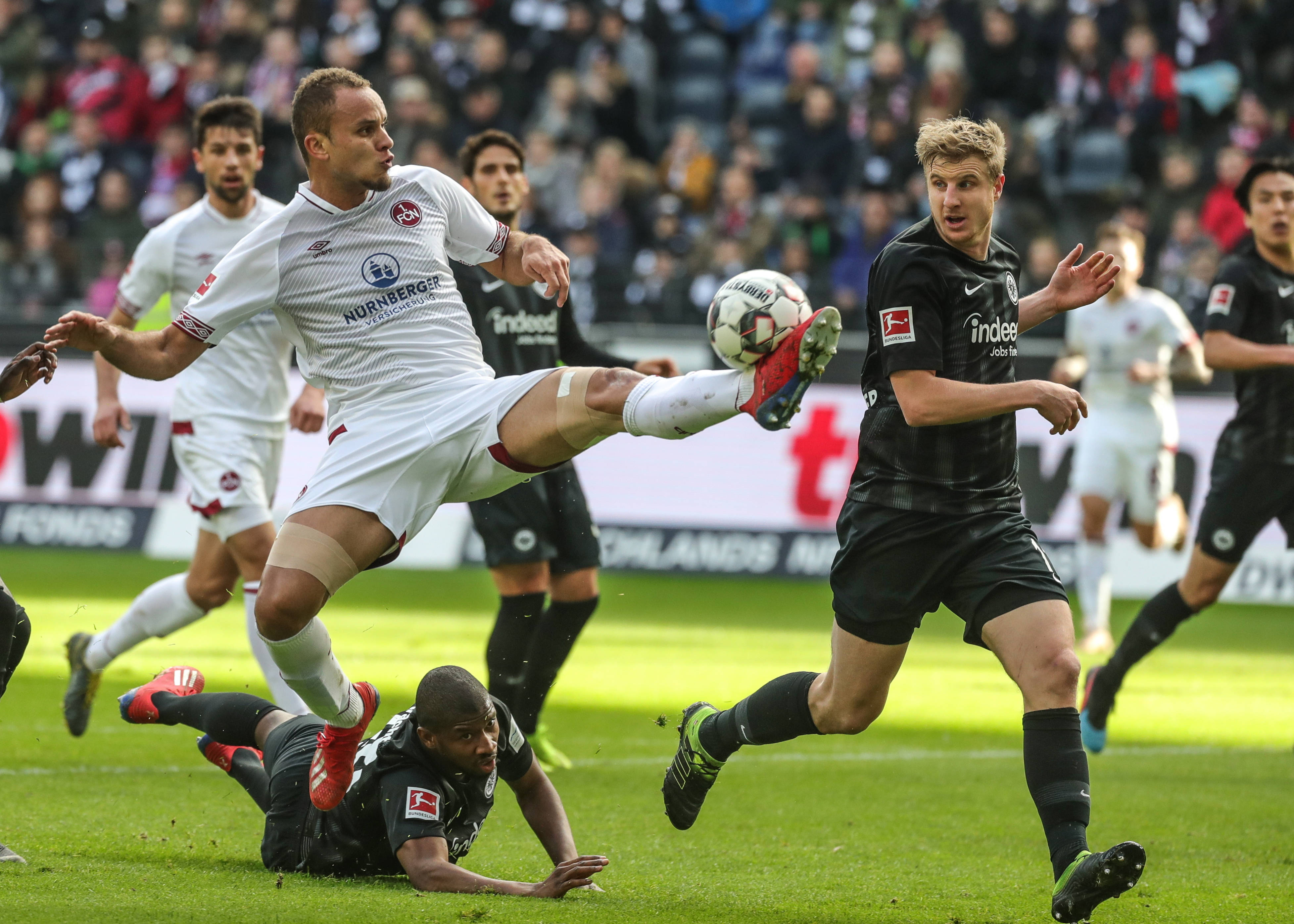 取决于詹姆 取决于詹姆