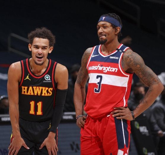 改航班放弃度假,格林斯比球迷父子看了战胜曼联的史诗级比赛